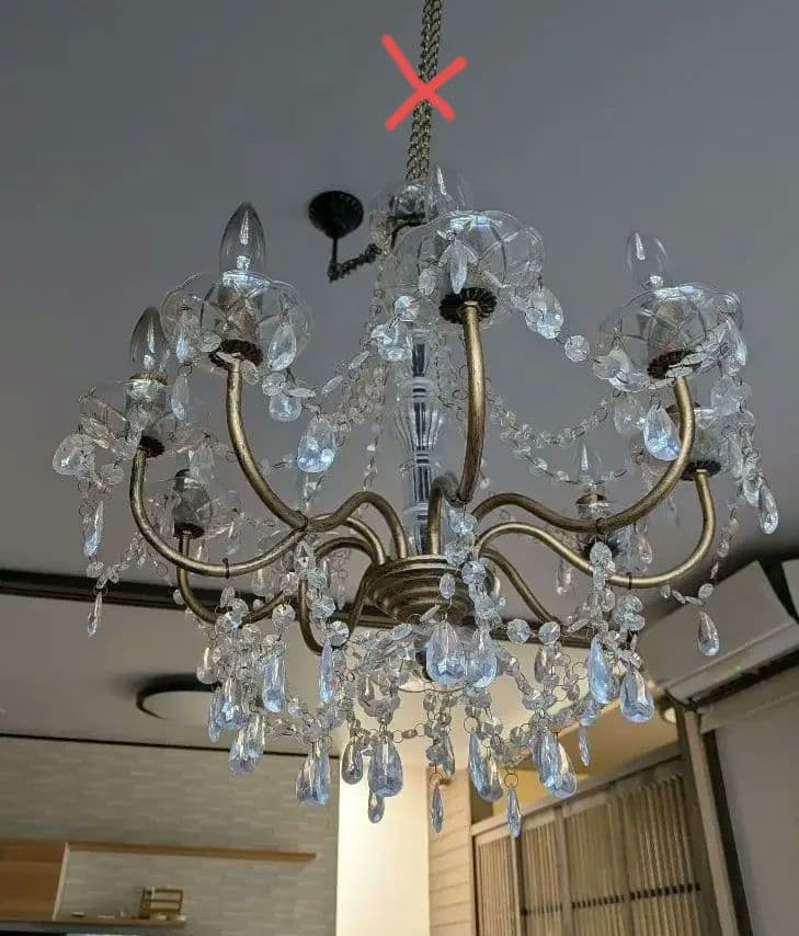 高級　クリスタル装飾　9灯式　シャンデリア　ビルド