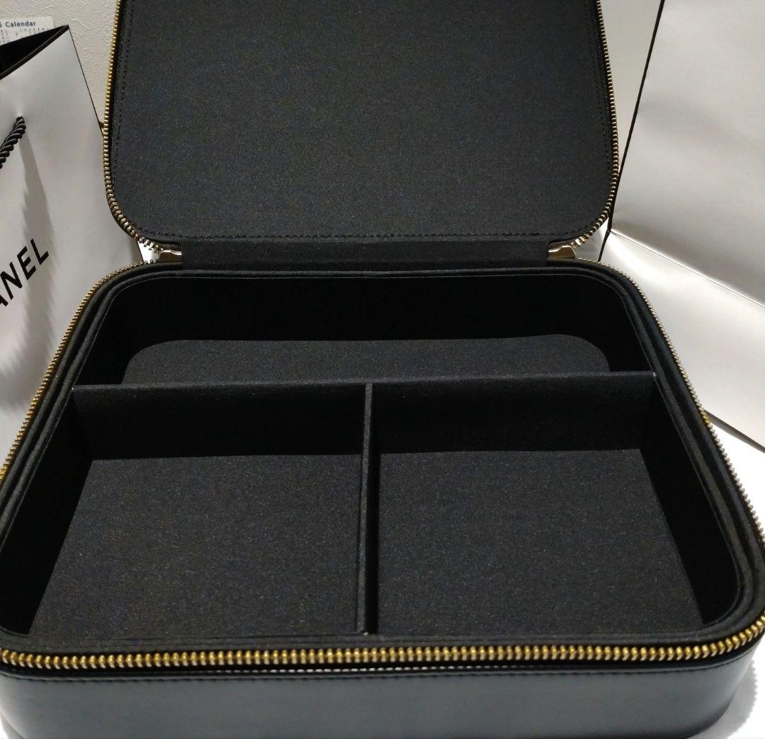 【CHANEL】ラコレクションギフト ビューティーBOX（白い巾着ポーチ付）