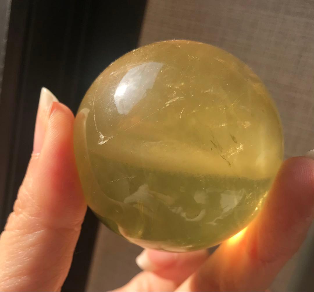 ☘️M②レア❤︎虹入り❤︎シトリンクォーツ丸玉　天然石　パワーストーン