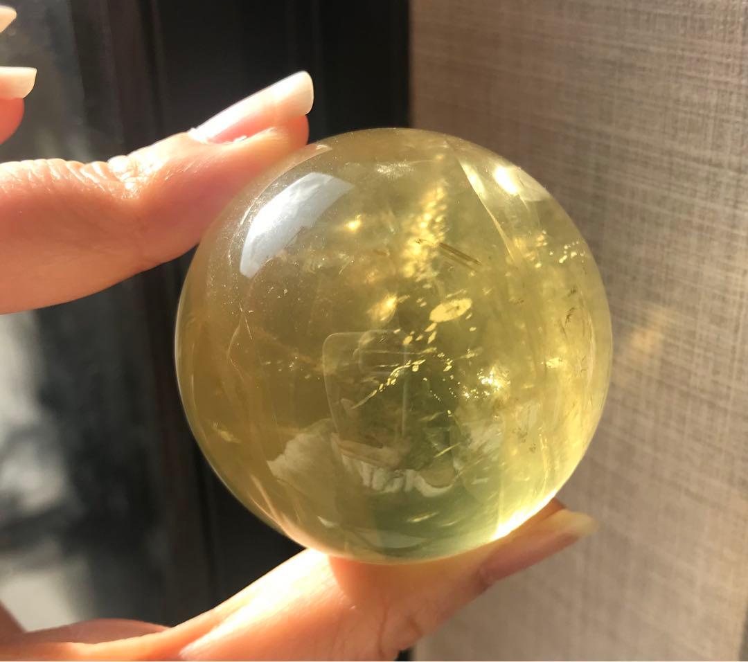 ☘️M②レア❤︎虹入り❤︎シトリンクォーツ丸玉　天然石　パワーストーン