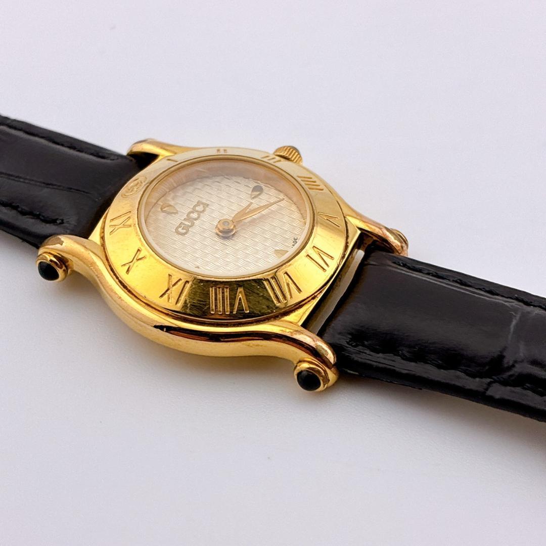 【電池交換済】GUCCI　腕時計　新品ベルト　6500L　クォーツ　ゴールド