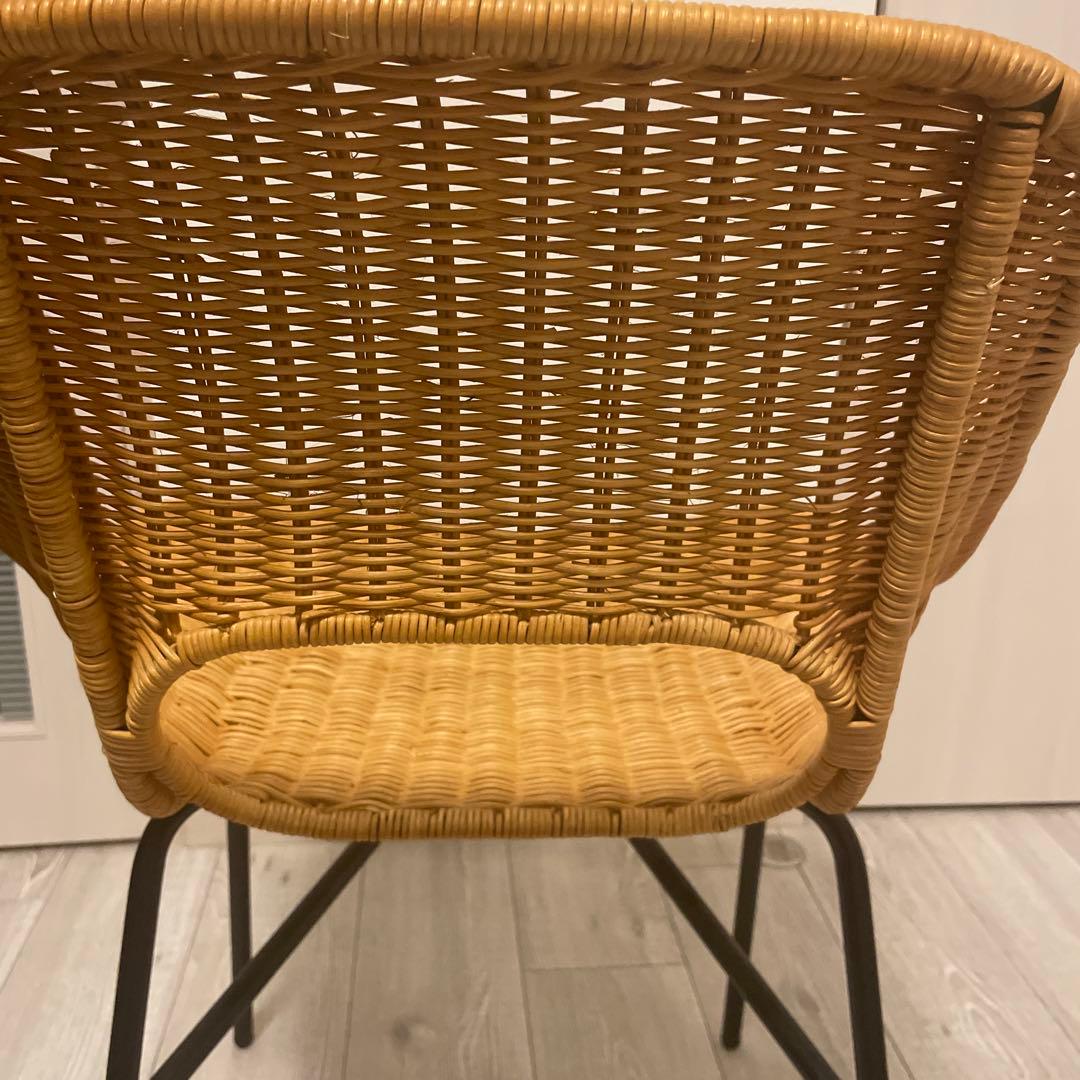 モモナチュラル　椅子