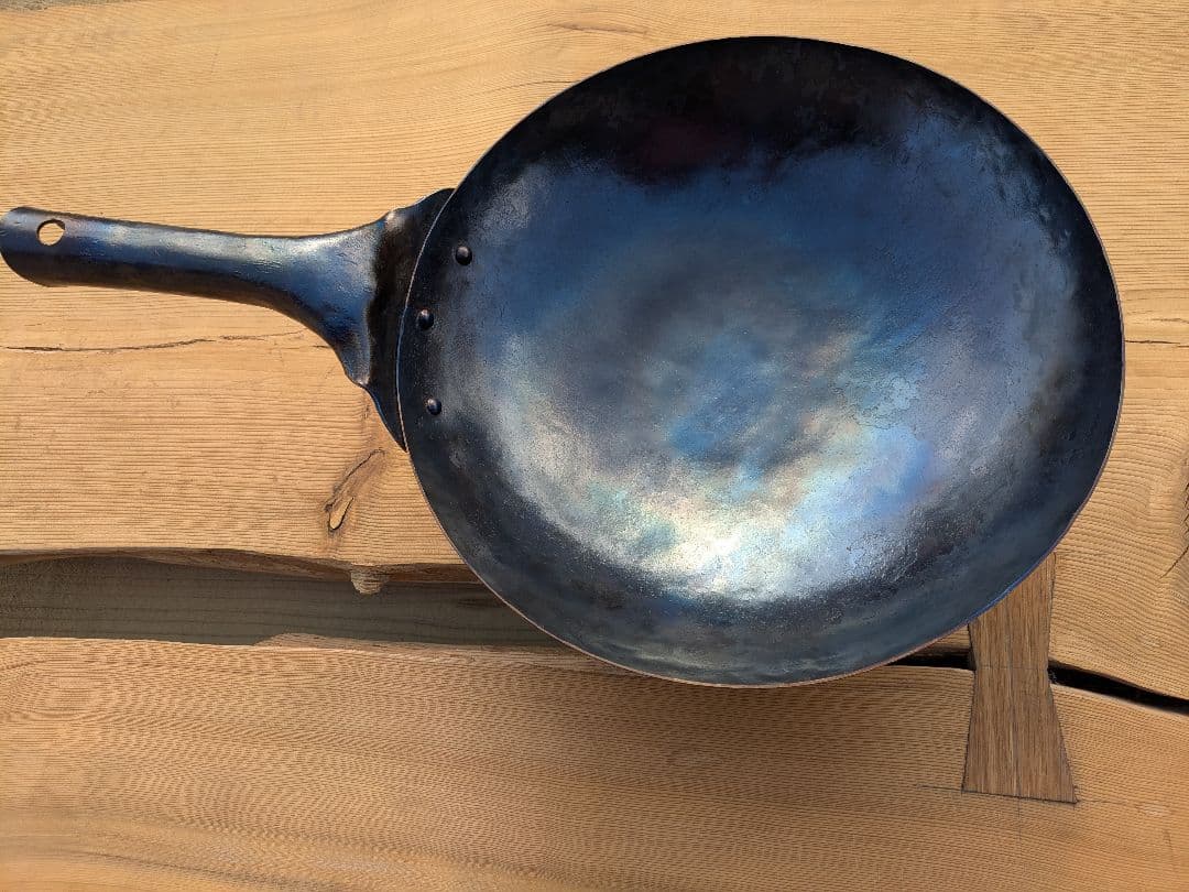 鍛造ハンドメイド中華鍋３３センチ　北京鍋