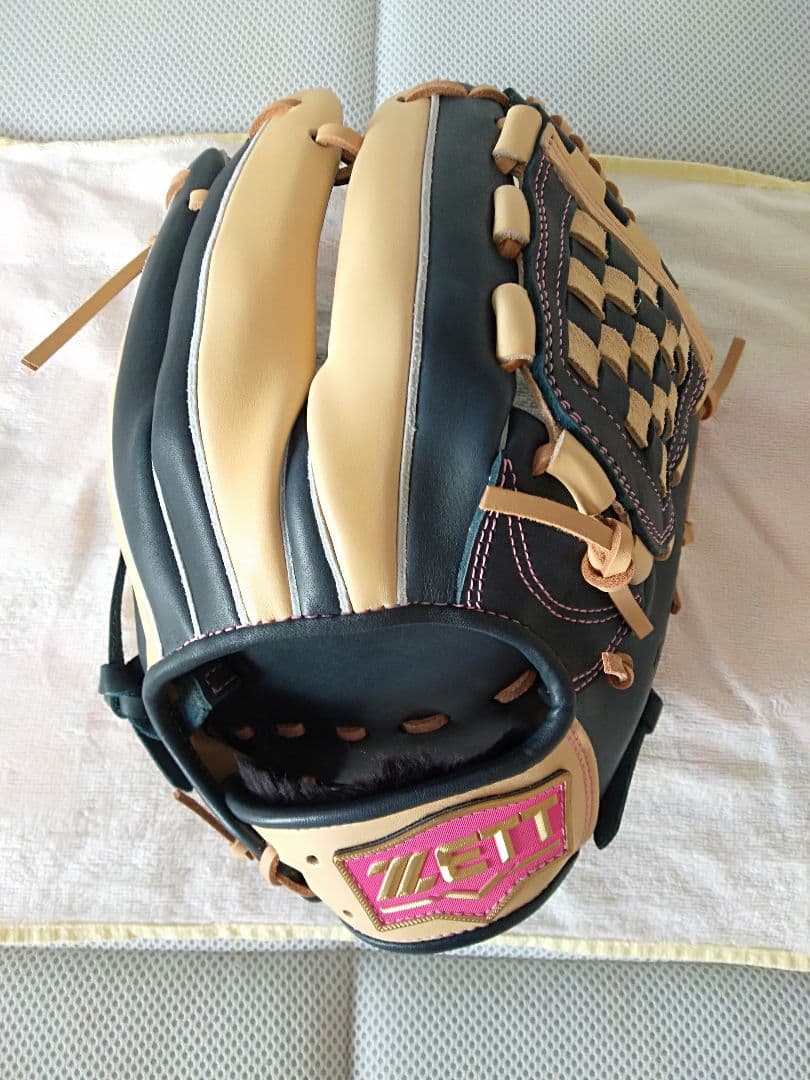 源田モデル軟式グローブ　源田モデル　内野　ショートセカンド用