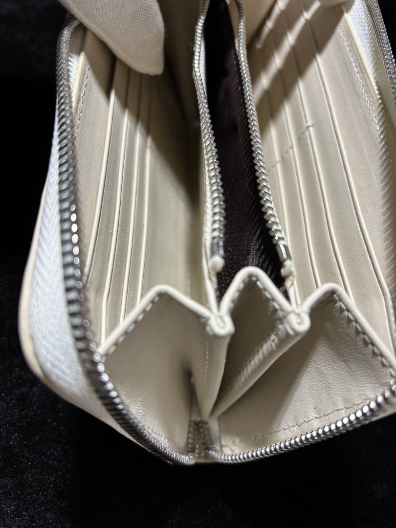 ✨新品未使用品クロコダイル 革メンズ 長財布 ラウンドファスナーホワイト