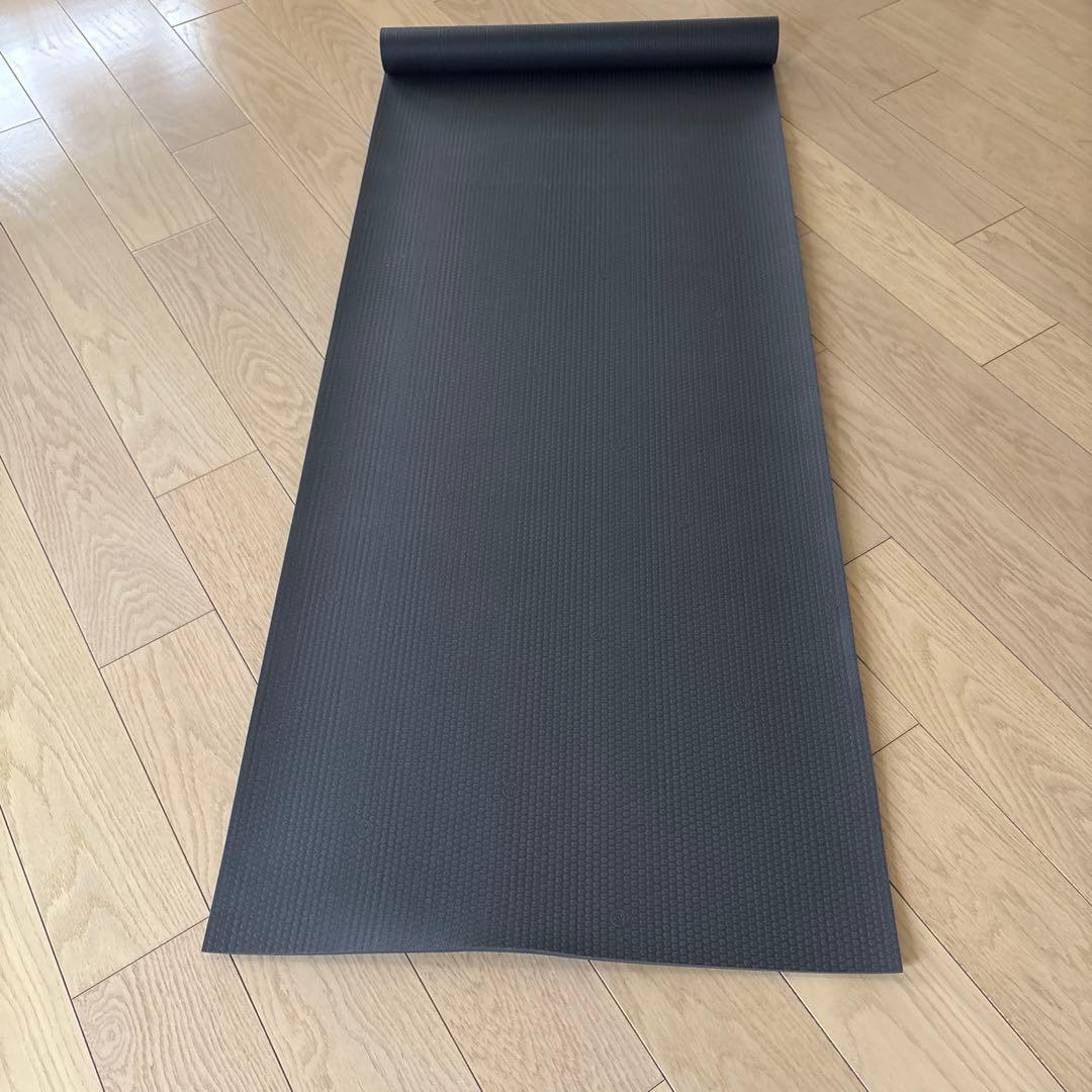 マンドゥカ　プロ　ブラック　ヨガマット