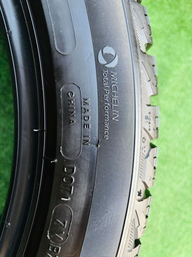 MICHELIN スタッドレス 245/45R18 22年23週目9~9.5分山