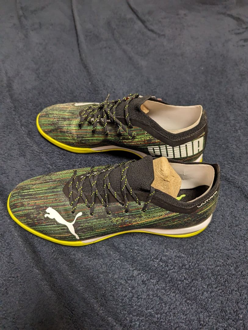 プーマ　ウルトラ　1.2　トレーニングシューズ　27.5センチ