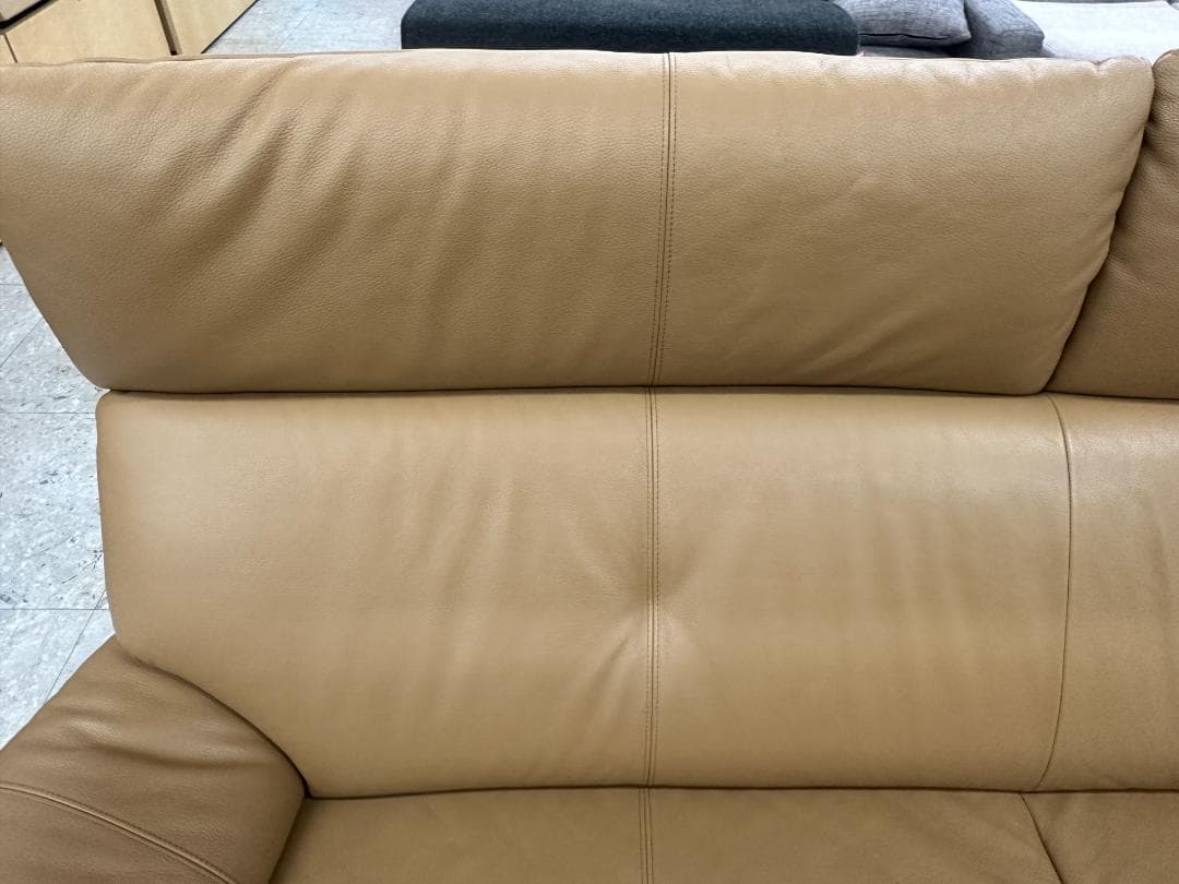 カリモク チターノ 3人掛けソファ 本革 オットマン付き ブラウン