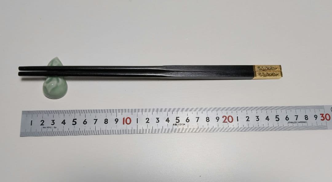 龍の金キャップ付黒檀箸　箸置き　5膳セット