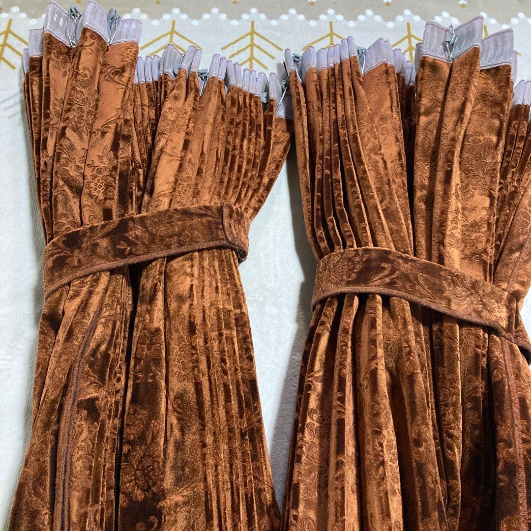 トラックカーテン　アコーディオン式仮眠カーテン（両面生地）ブラウン