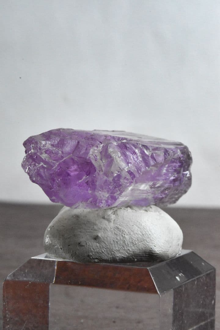 専用ページ アフガニスタン産 高品質クンツァイト原石1