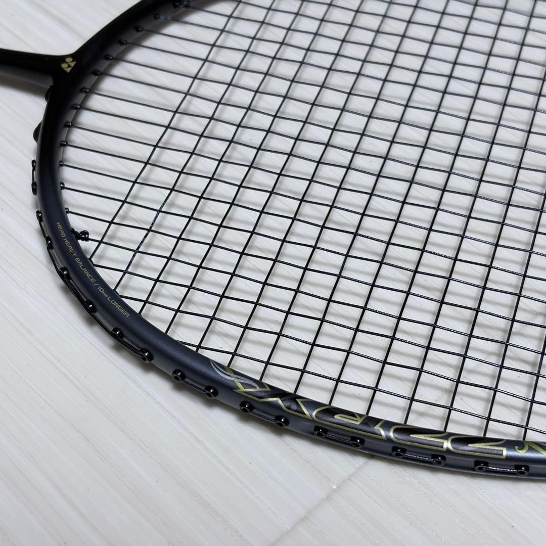 【ほぼ新品】ヨネックス アストロクス22RX（ASTROX 22RX） 2FG5