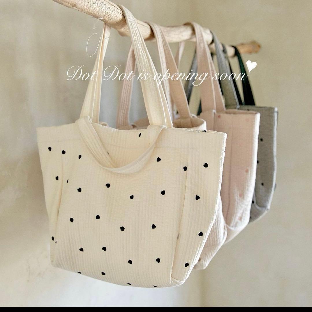 dotdot ヌビバッグ　ホワイト　ハート　マザーズバッグ