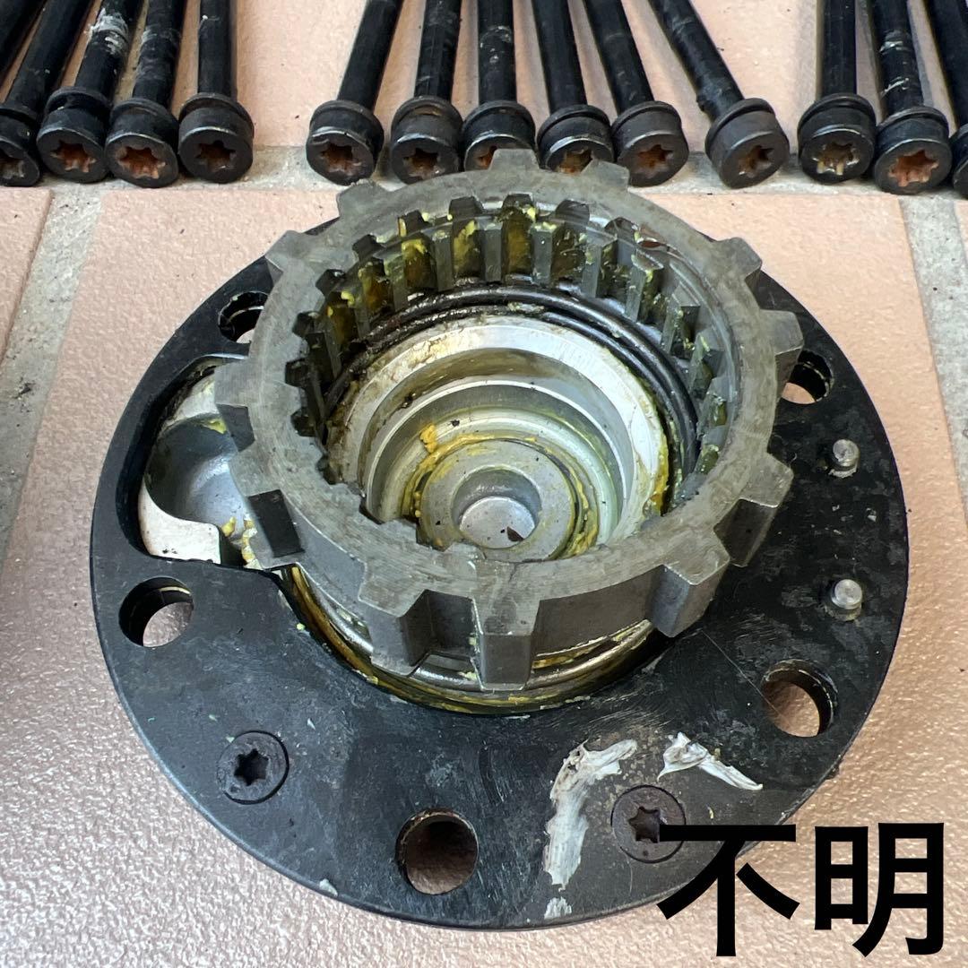 パワーロッキングハブ　難あり中古品 78プラド 73ランクル用