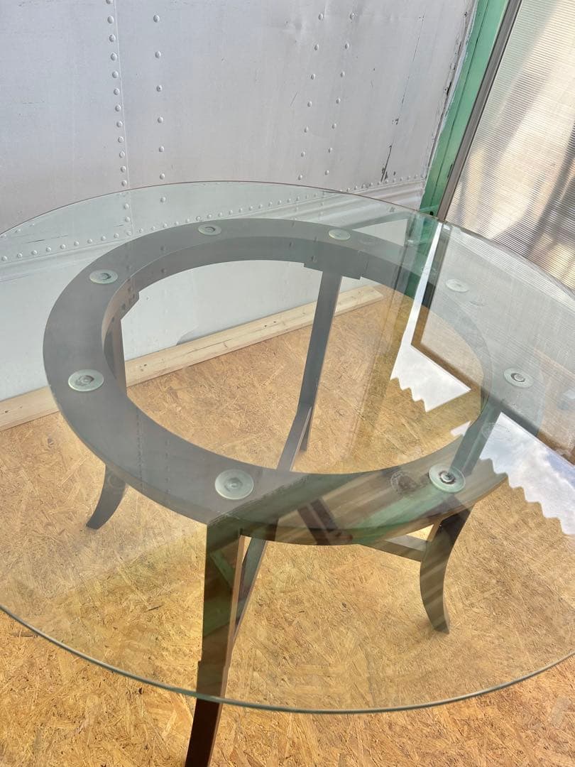 577 ニトリ ビッテ3 丸型ガラステーブル 廃盤 希少 北欧風 ダイニング　a