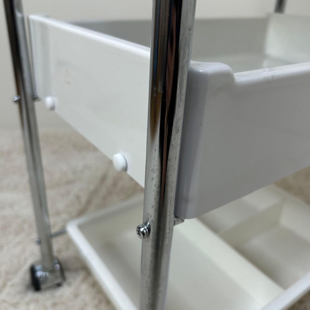 タカラベルモント サロンワゴン 4段 キャスター 美容室 カート 美容ワゴン 白