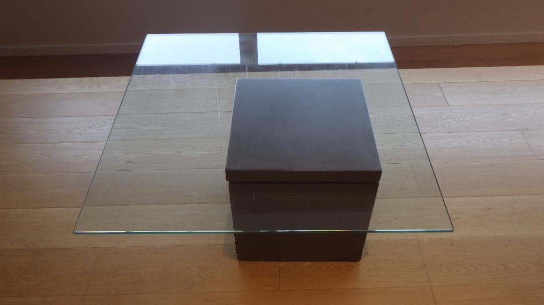 【ラスト１】moda en casa FLYING table ガラステーブル2