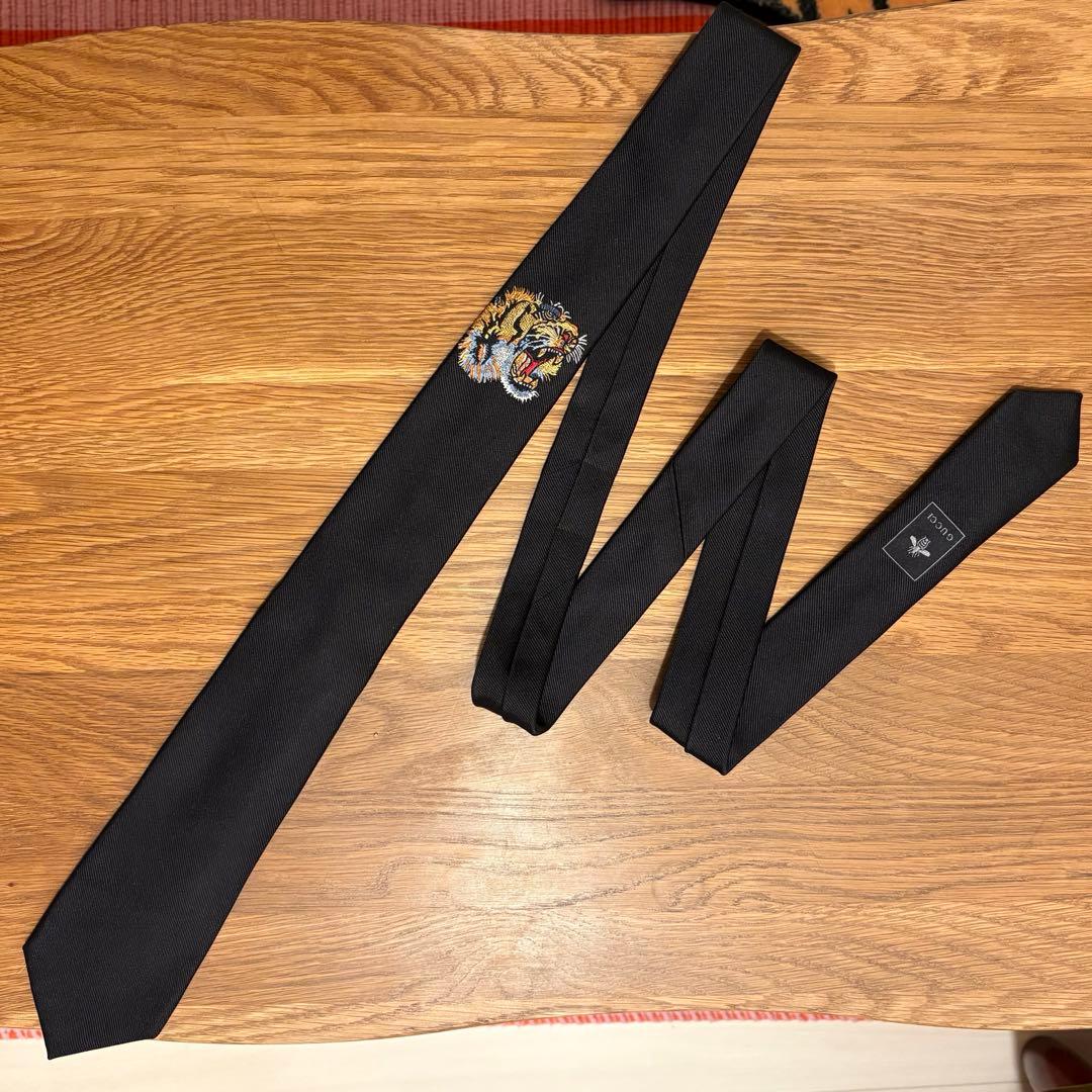 GUCCI シルク ネクタイ 虎　タイガー