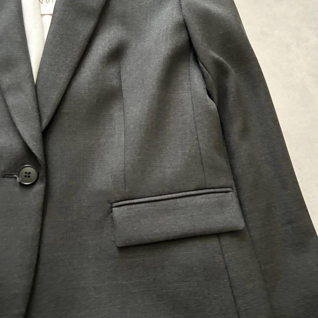 未使用タグ付INDIVIパンツスーツ38 グレーフォーマル卒園卒業ウォッシャブル