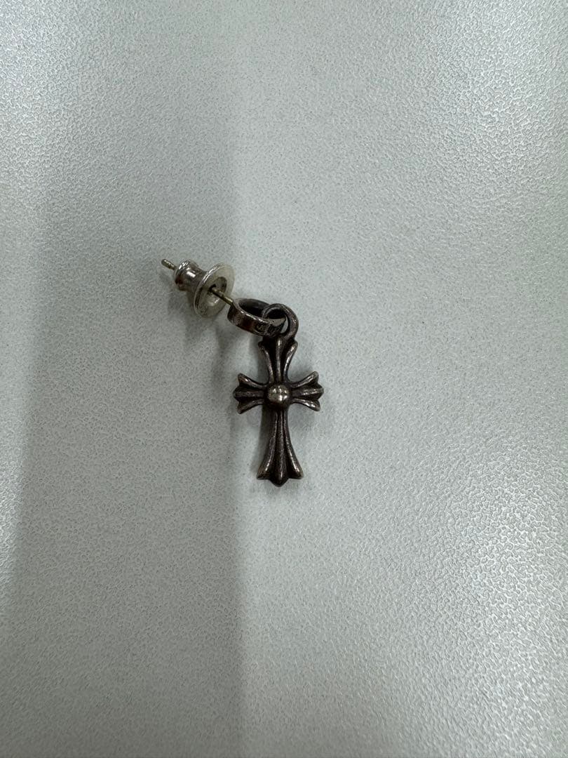 クロムハーツ CHクロスベビーファットドロップ ダイヤ付き ピアス　片耳用