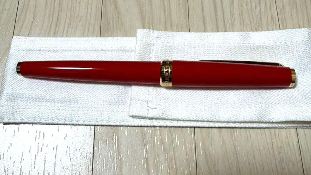 ボールペン モンブラン ローラーボール PIX レッドGT U117654