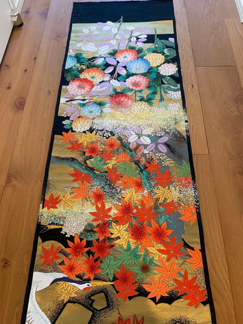 西陣織・豪華絢爛・婚礼打ち掛け衣装　切りばみ