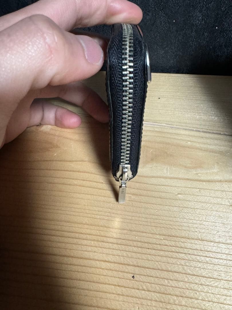 JEAN PAUL GAULTIER　ゴルチエ　ミニ財布　ケース 黒