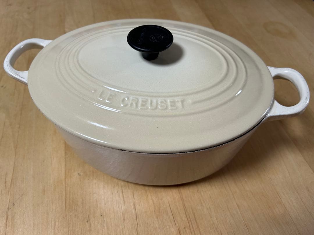 美品☆ル・クルーゼ ココット オーバル☆ホワイト・ベージュ 25cm