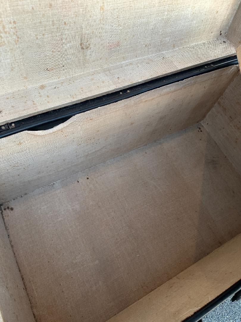 ★ ビンテージ トランクケース 収納ボックス 大型 鍵付き 金具装飾 レトロ