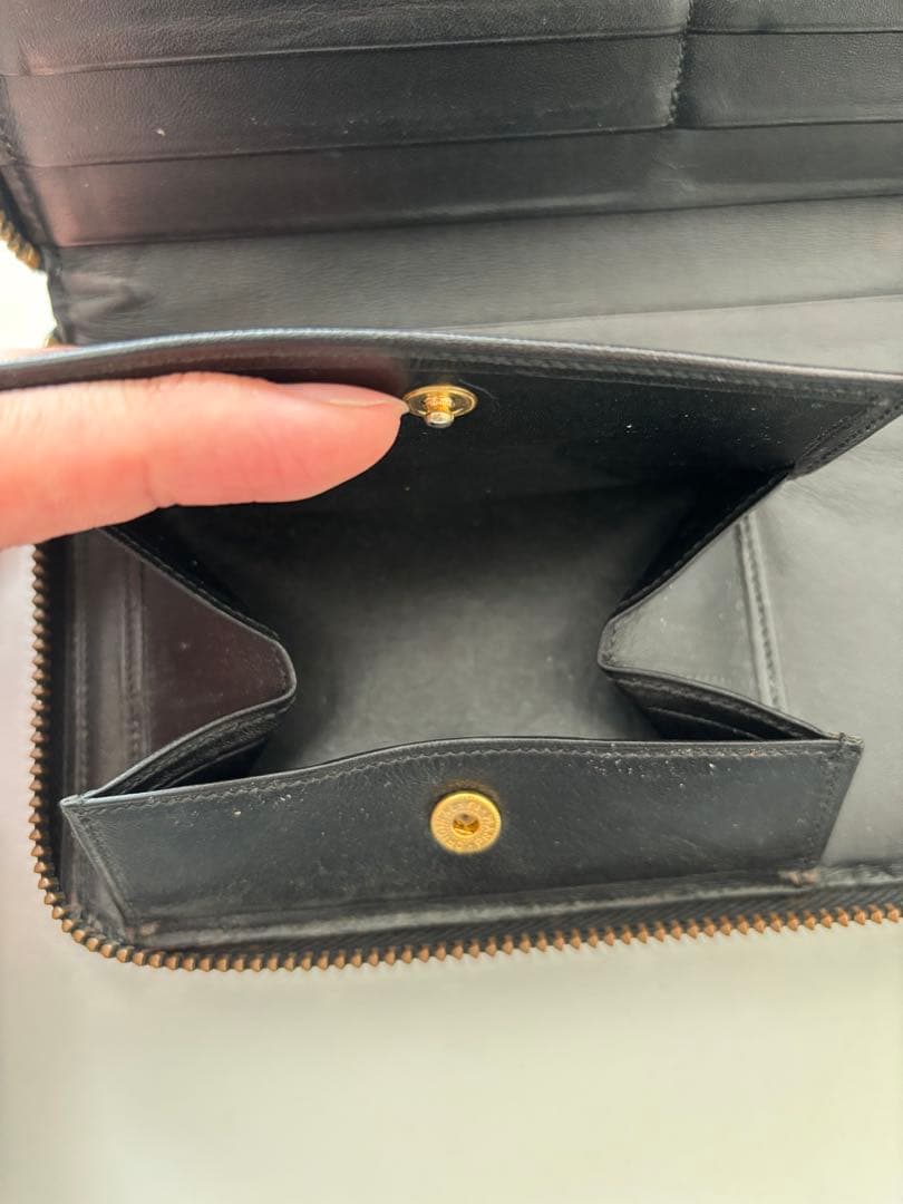 コムデギャルソン ラウンドファスナー レザー 長財布 黒