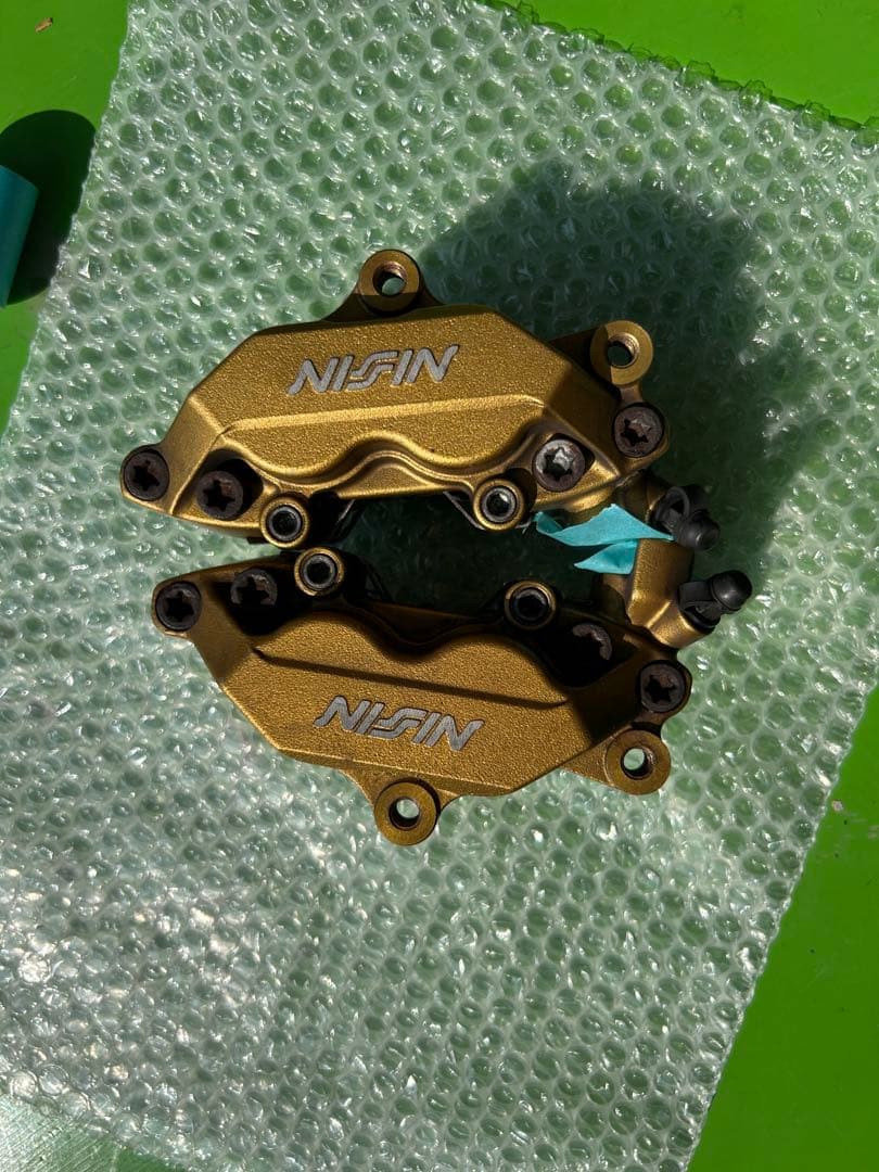 cb400sf 純正キャリパー