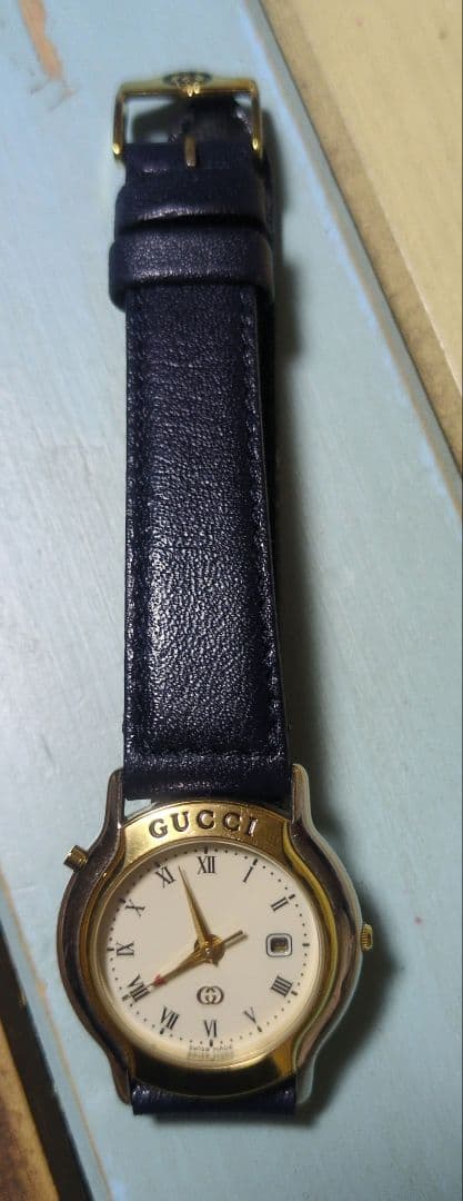 GUCCI アナログ腕時計 ネイビー
