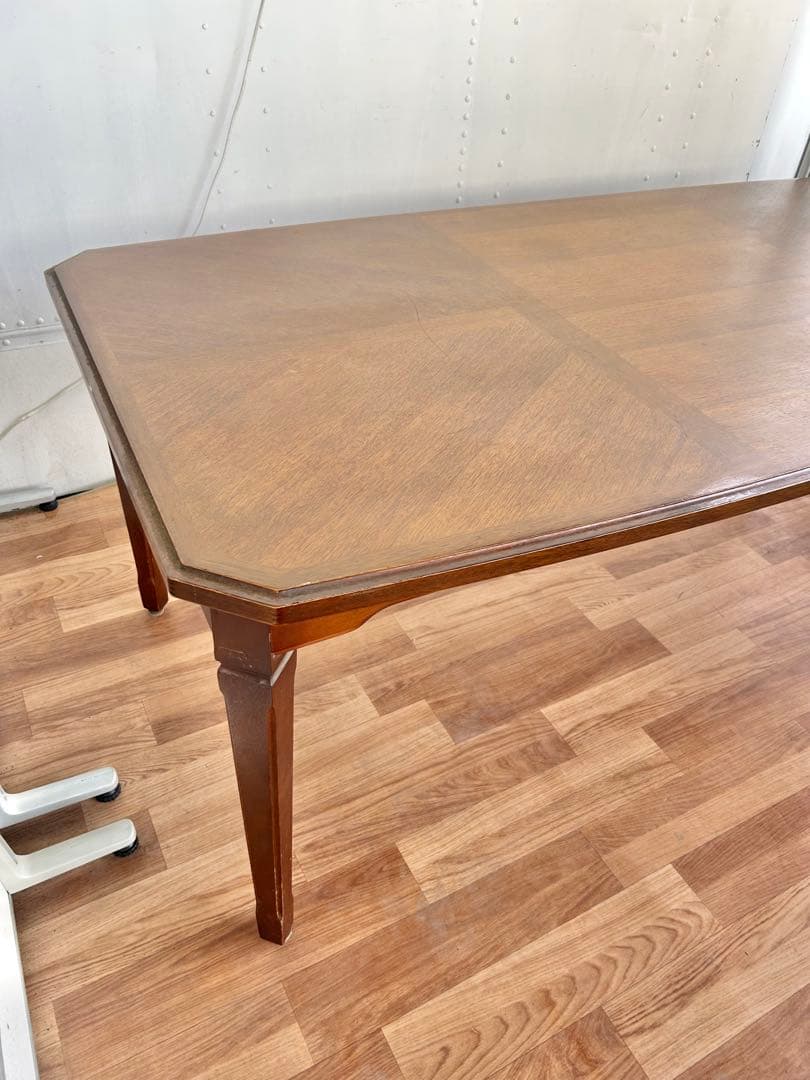 672 マルニ　ダイニング テーブル 地中海　天然木　リビング marni a