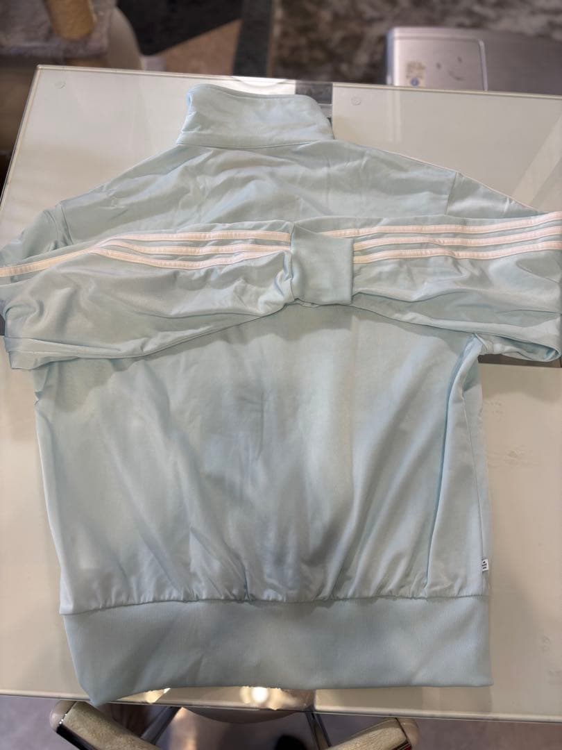 ナヨン着用　adidas セットアップ ジャージ トラックジャケットパンツ水色L