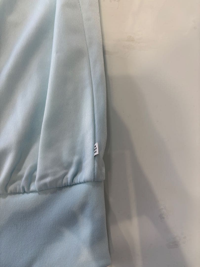 ナヨン着用　adidas セットアップ ジャージ トラックジャケットパンツ水色L