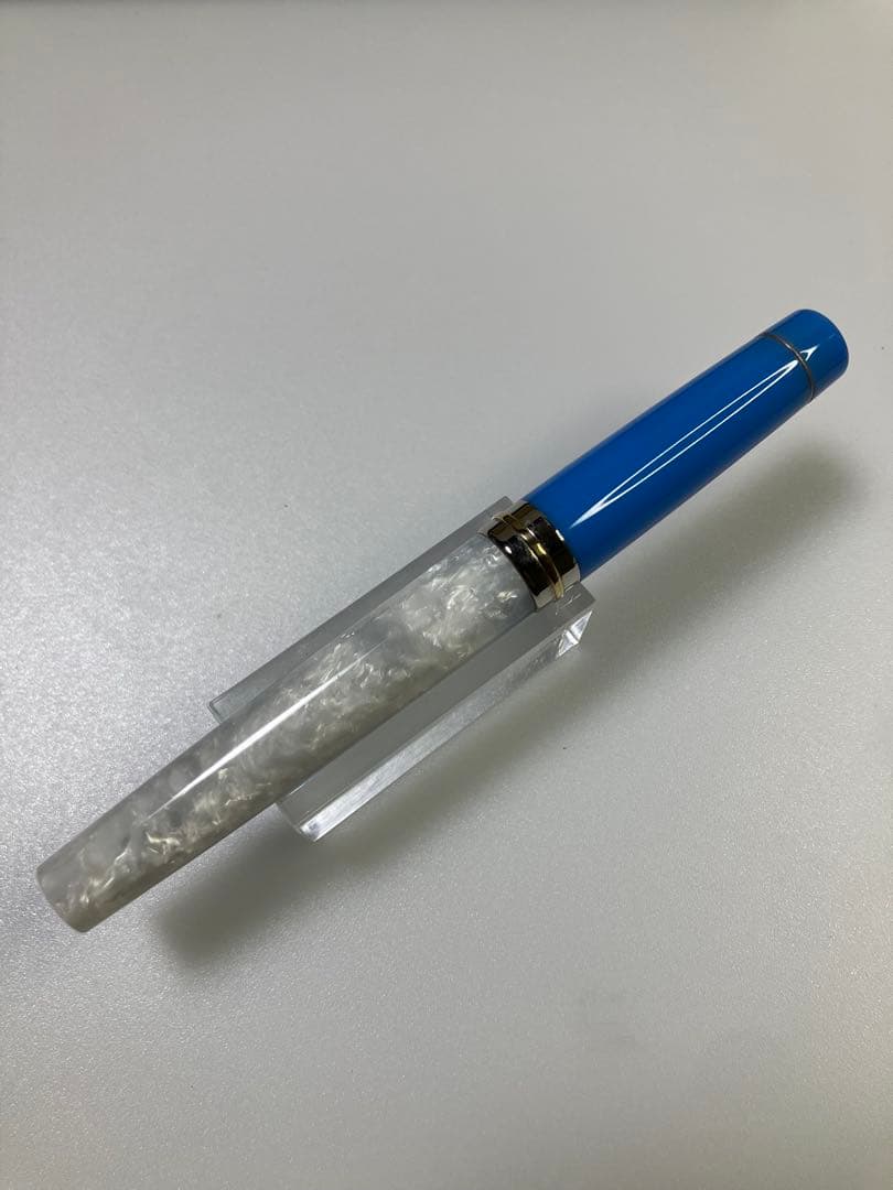 DELTA　デルタ　インシエーメ　第六弾　万年筆　F（細字）nib　日本限定品