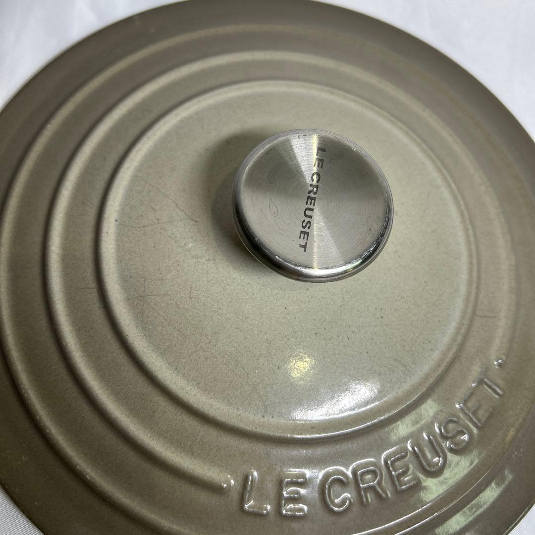 Le Creuset（ル・クルーゼ） 18cm グレージュ