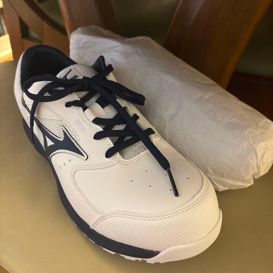 安全靴　ミズノ　新品・未使用　最新モデル