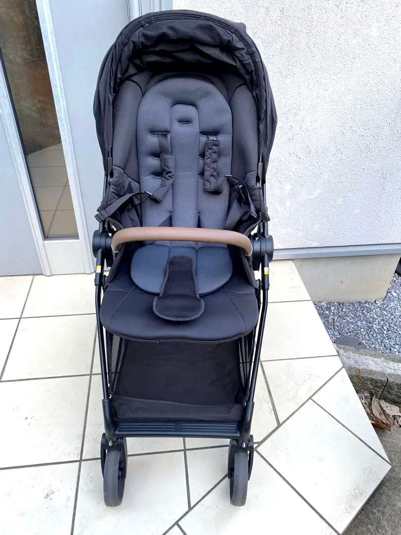 2022年モデル　アップリカ　ルーチェ　ベビーカー　説明書有