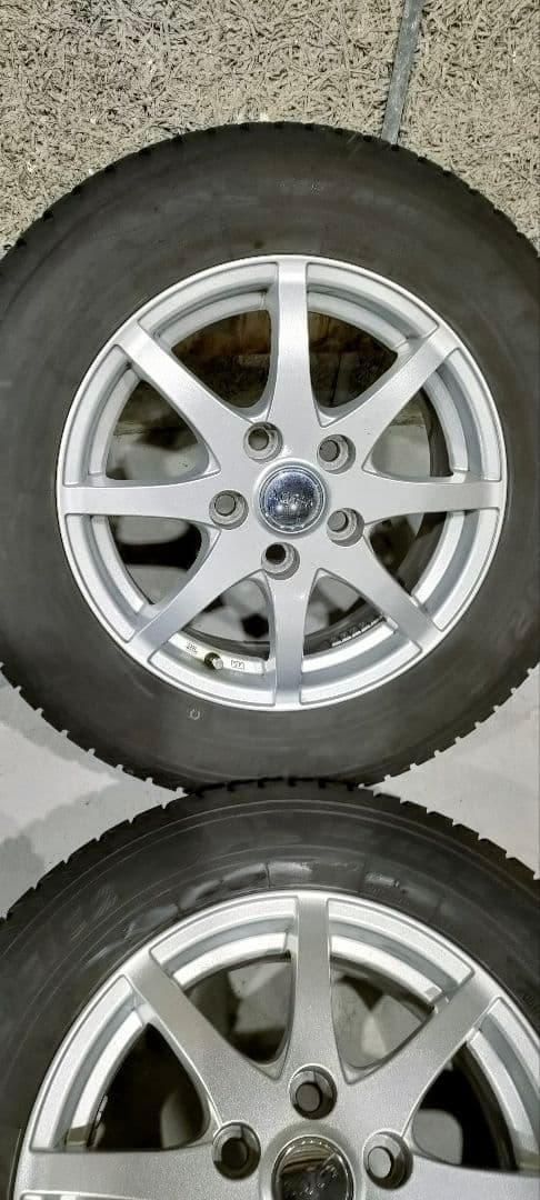 引取のみ 195/65-15 ホイール付スタッドレス　ＴＯＹＯ ２２年製
