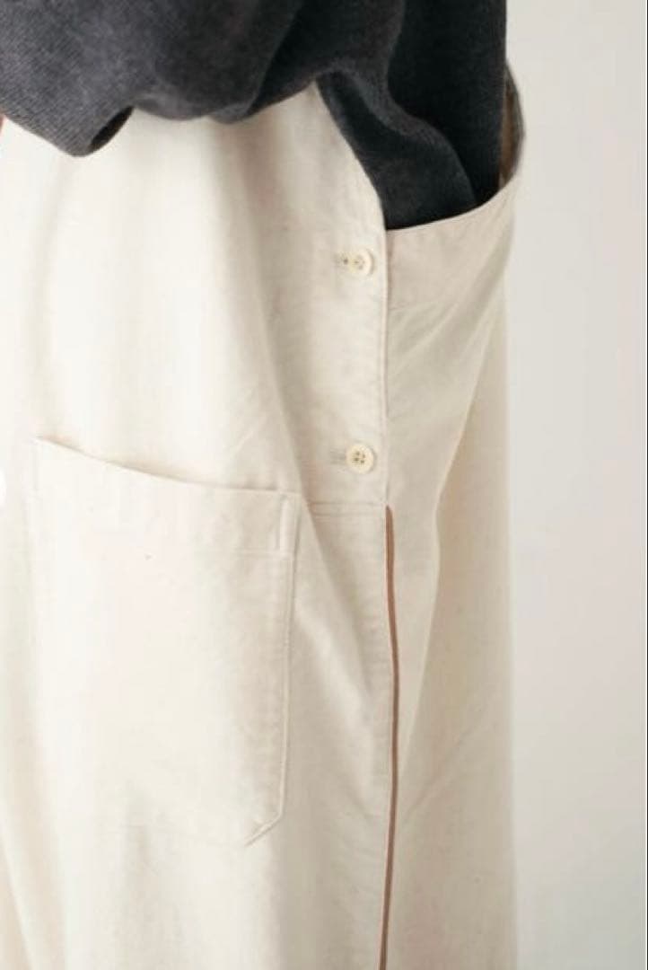 2025AW 新品未使用　nest Robe モールスキンサロペット　キナリ