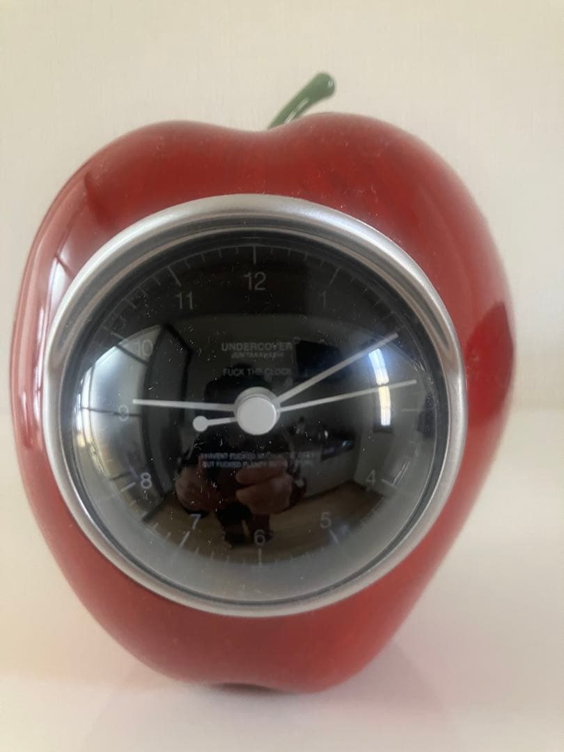UNDERCOVER×MEDICOMTOY GILAPPLE CLOCK
