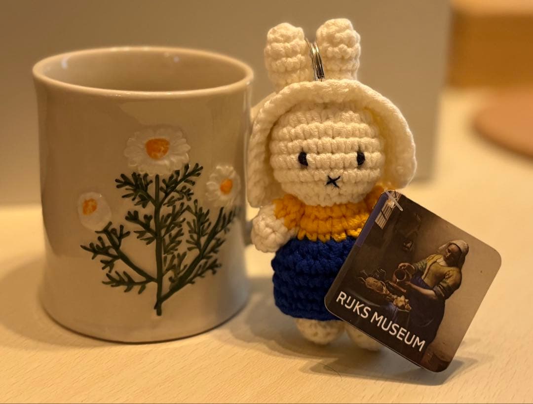 【限定品　新品】ミッフィー　フェルメール　牛乳を注ぐ女　アムステルダムで購入