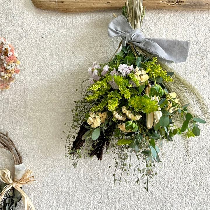 グリーンの癒されスワッグ