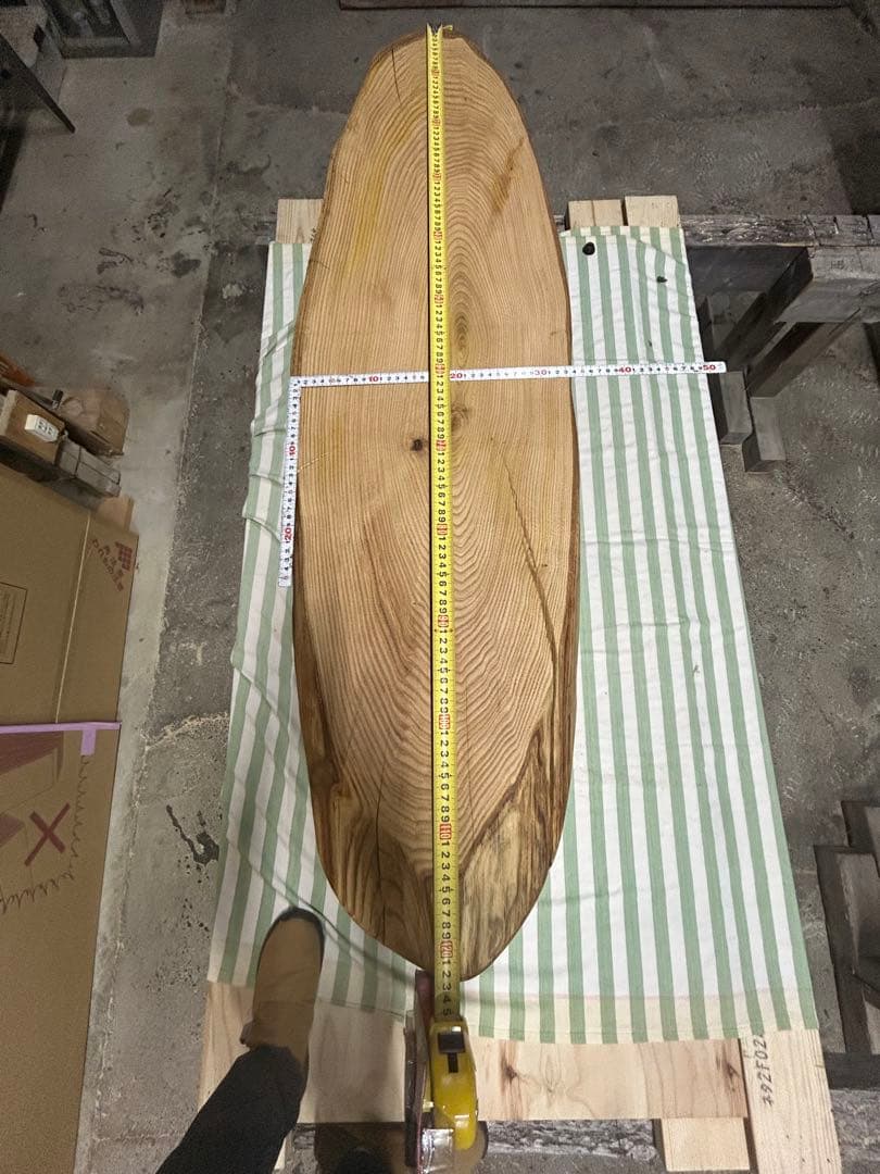 輪切りテーブル　栗の木にて製作