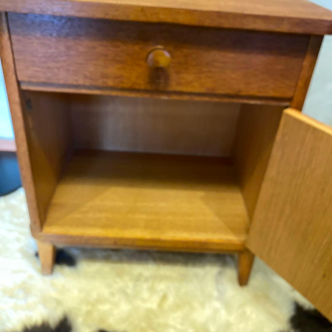 ビンテージ　オークベッドサイドチェスト　ミッドセンチュリー　モダン