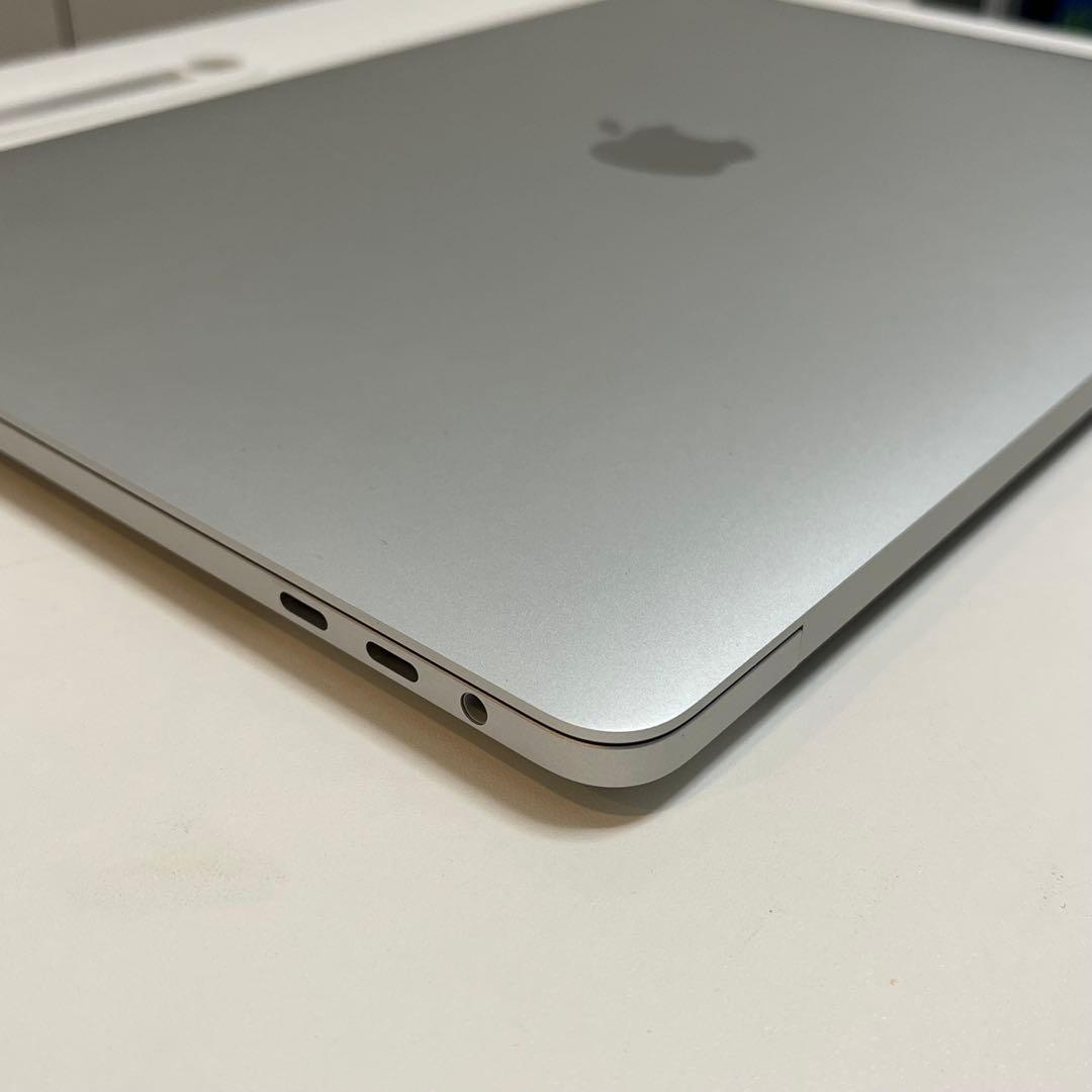 サクラちゃんMacBookPro 13インチ i5 2GHz