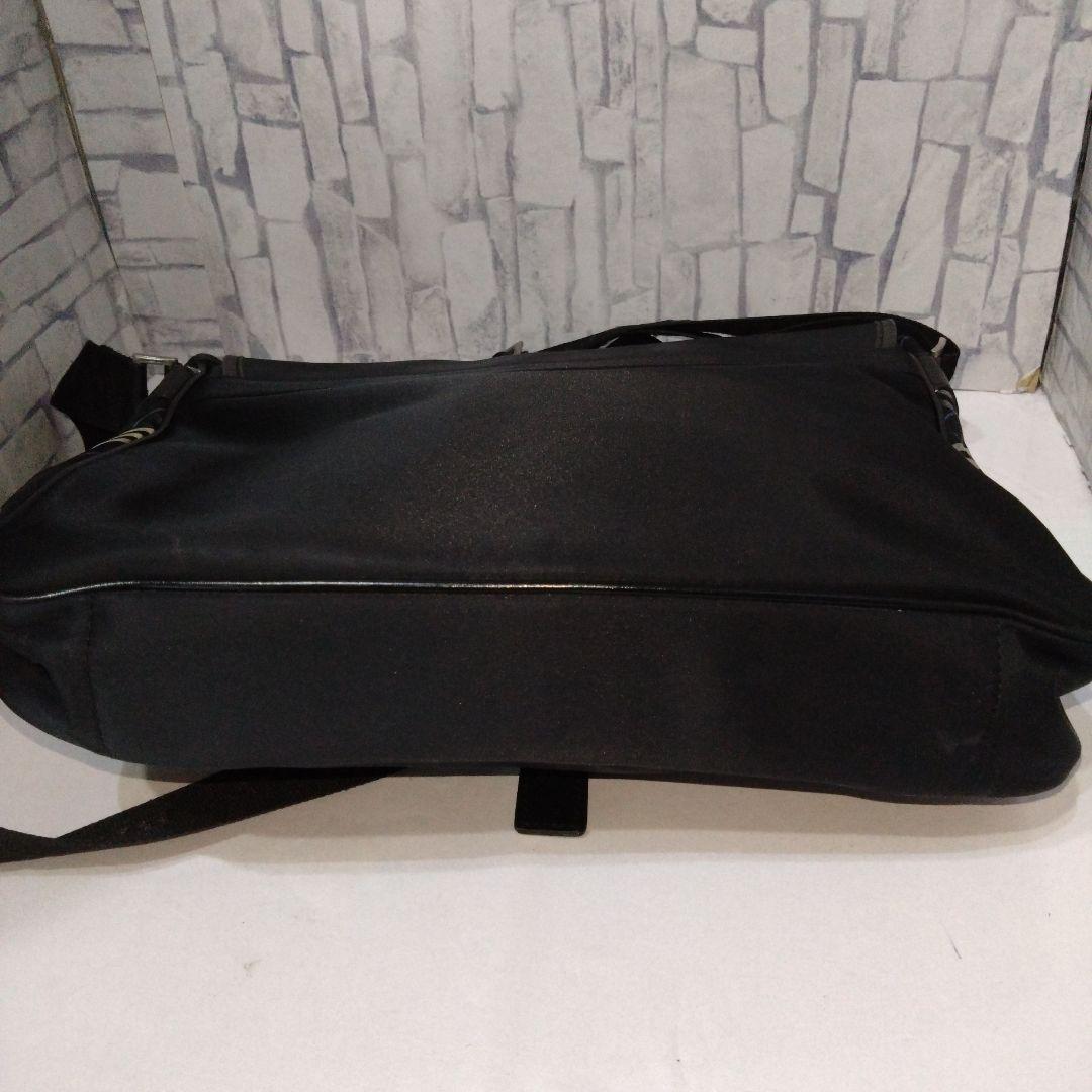 美品　バーバリーブラックレーベル メッセンジャーバッグ ノバチェック 刻印