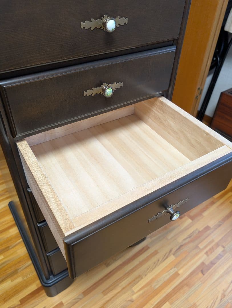 カリモク タンス